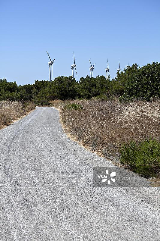 土耳其恰纳卡莱博兹贾阿达的风车图片素材