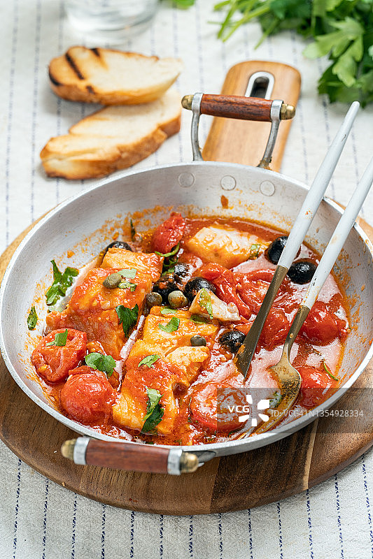 番茄酱鳕鱼片图片素材