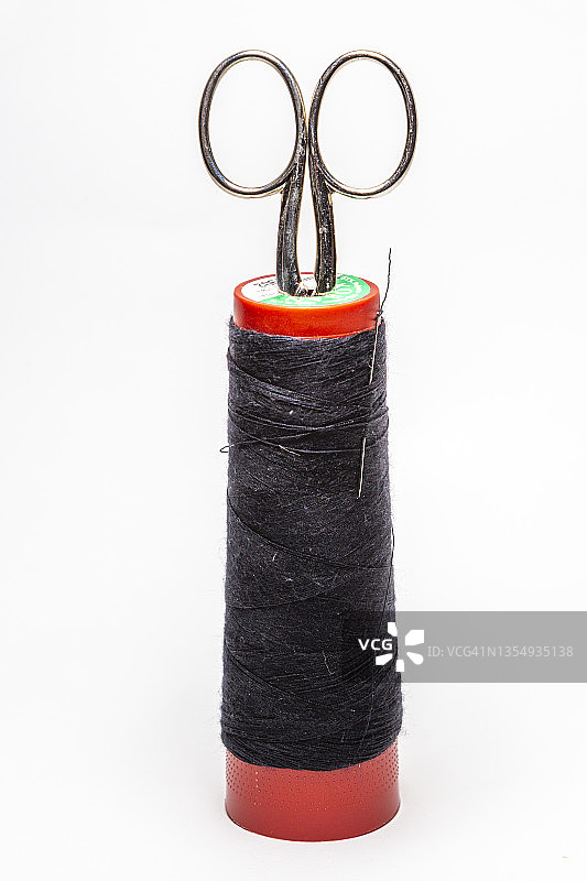 毛线团和剪刀图片素材