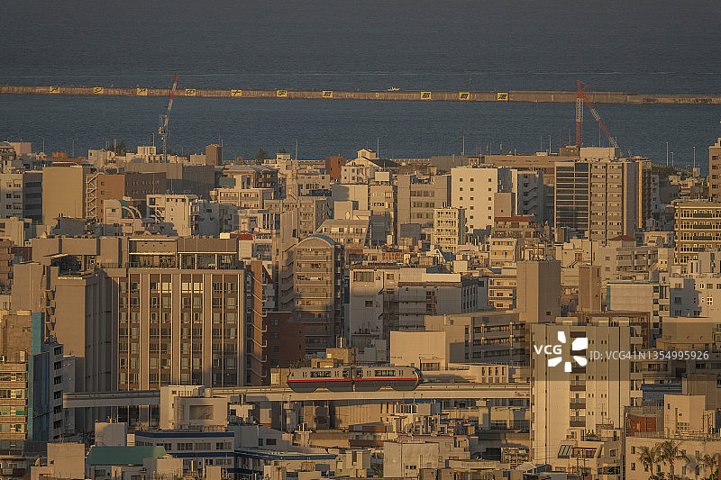 日本那霸市海边住宅区图片素材