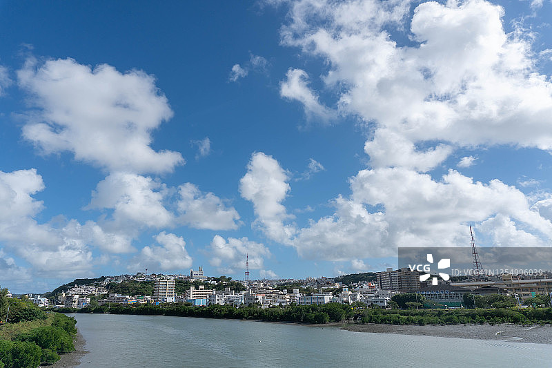 日本冲绳的湖泊图片素材