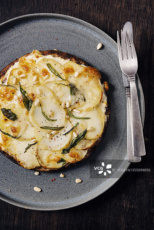 白色披萨图片素材