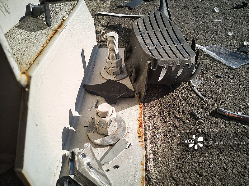 汽车挡泥板碎片图片素材