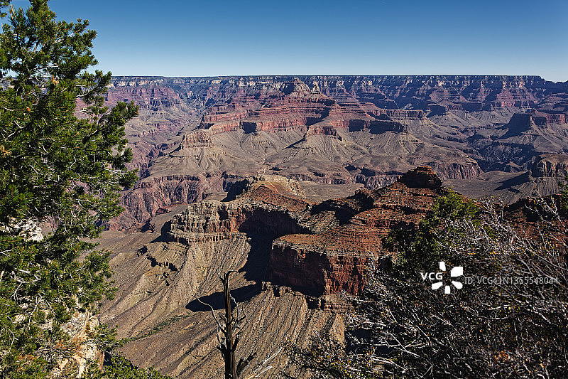 第一次见到你的峡谷！图片素材