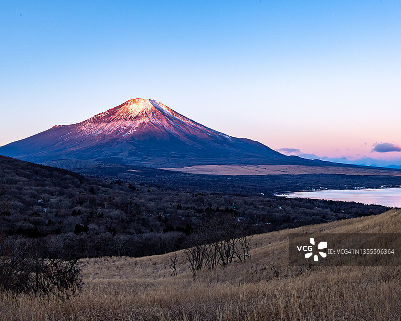 富士山冬季风光图片素材