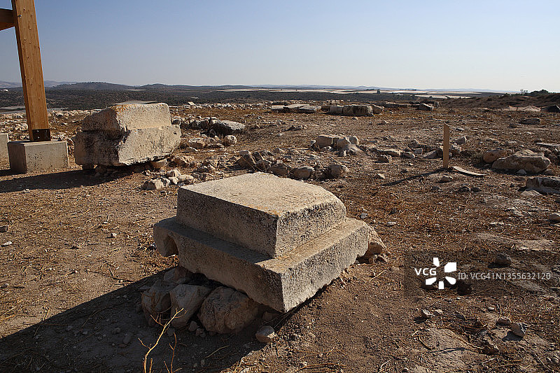 拉吉什宫殿中波斯时期的柱基图片素材