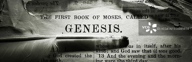 古老圣经特写图片素材