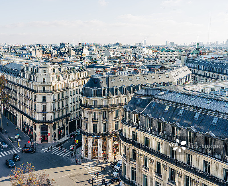 巴黎天际线的白天鸟瞰图图片素材