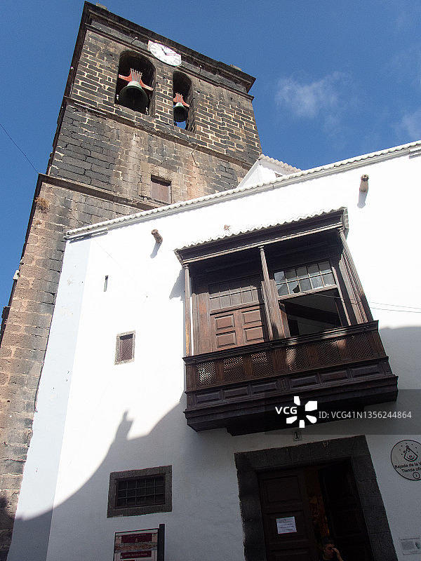 萨尔瓦多教堂钟楼图片素材