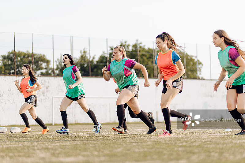 女子橄榄球比赛图片素材
