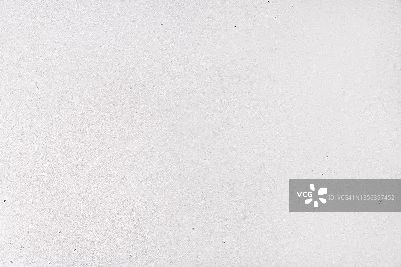 白色混凝土墙：清晰光滑的纹理水泥背景图片素材