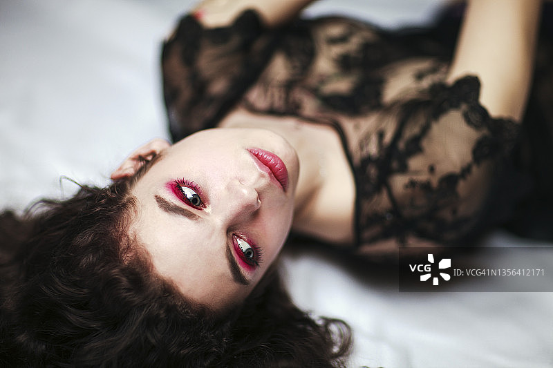 美丽的青少年的肖像图片素材