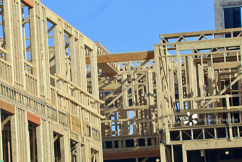现代木结构建筑工地图片素材