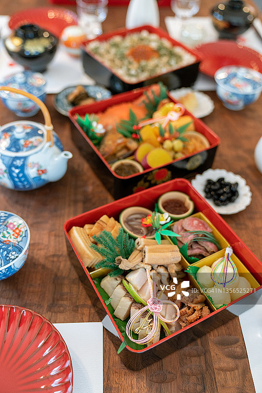 传统日本新年庆祝美食图片素材