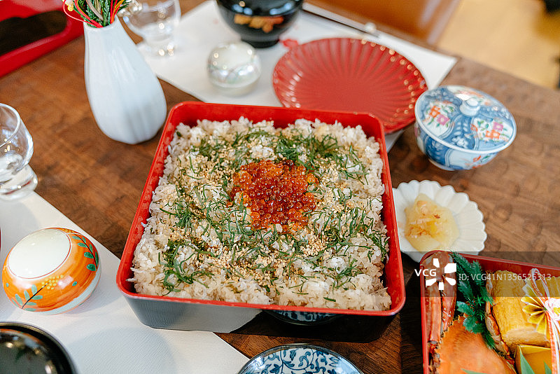 传统日本新年庆祝美食图片素材