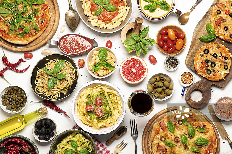 庆祝晚宴餐桌俯视图图片素材