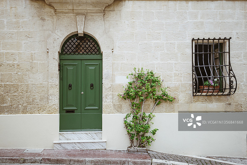 一家小型商业店铺的正面图片素材