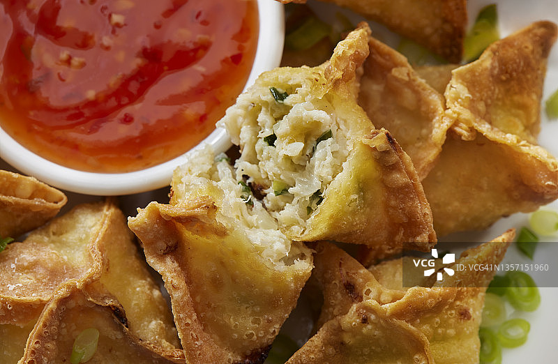 香脆蟹肉云吞图片素材