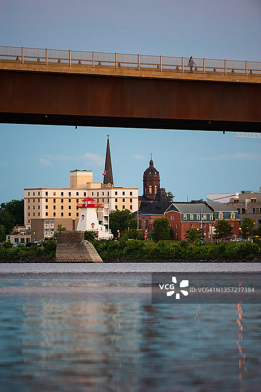 加拿大新不伦瑞克省弗雷德里克顿市中心图片素材