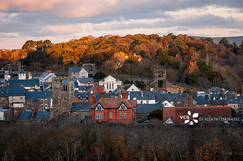 康威圣玛丽教堂，威尔士康威图片素材