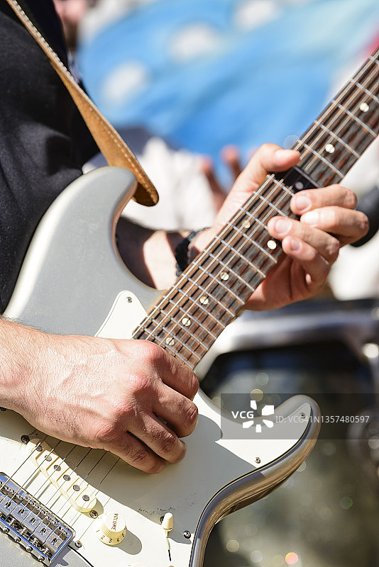 吉他演奏者图片素材