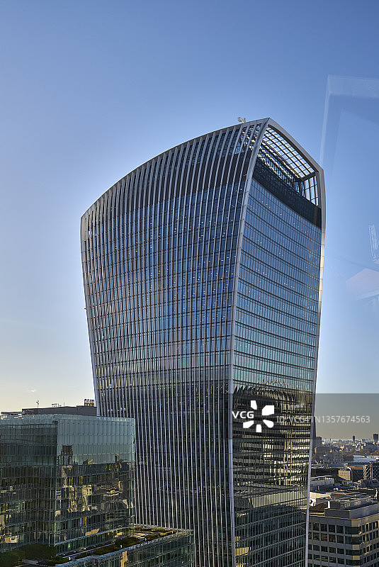 从芬丘奇街20号“对讲机”大楼向西眺望英国伦敦市图片素材