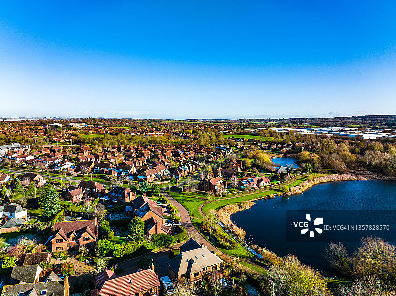 英国米尔顿凯恩斯郊区住宅区航拍图片素材