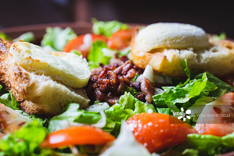 热山羊奶酪沙拉图片素材