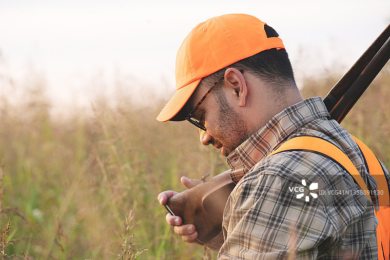 高地鸟类狩猎图片素材