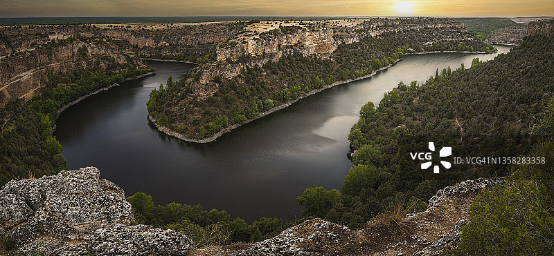 杜拉顿峡谷，塞戈维亚，西班牙图片素材