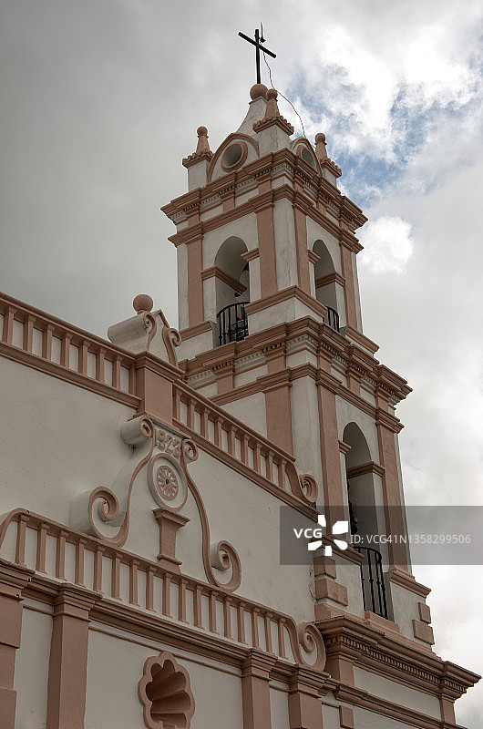 墨西哥格雷罗州塔斯科德阿拉尔孔查瓦列塔基督宝血堂区图片素材