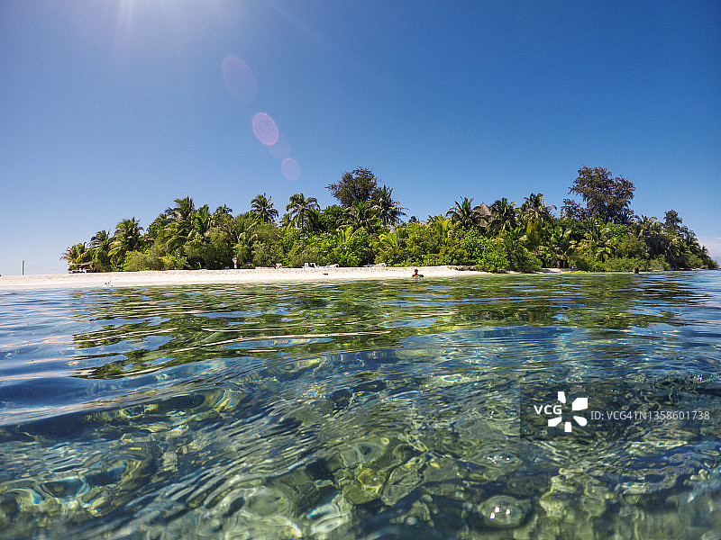 马尔代夫伦纳里岛全景图片素材