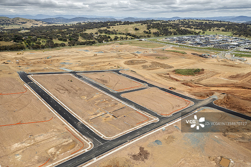 澳大利亚乡村新建住宅区道路施工图片素材