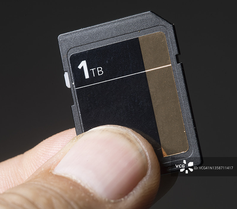 1TB SDXC 假冒或损坏的存储卡图片素材