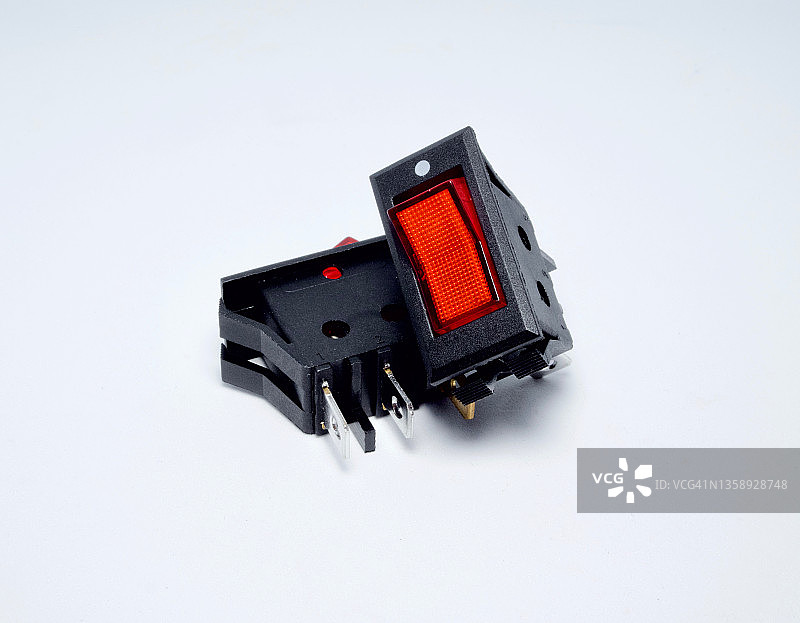 一个单路电源开关图片素材