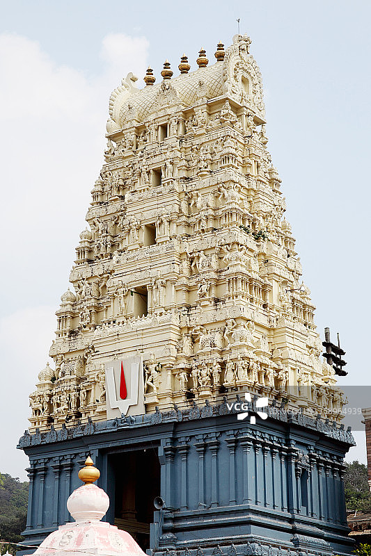 印度安得拉邦辛哈查拉姆神庙的塔门图片素材