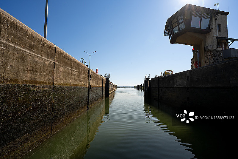 索恩河畔奥尔梅斯的商业锁图片素材