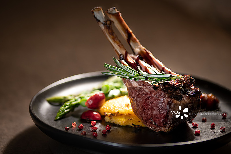 烤法式羊排图片素材