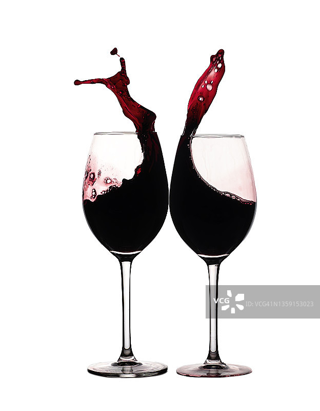 两杯葡萄酒佐以吐司图片素材