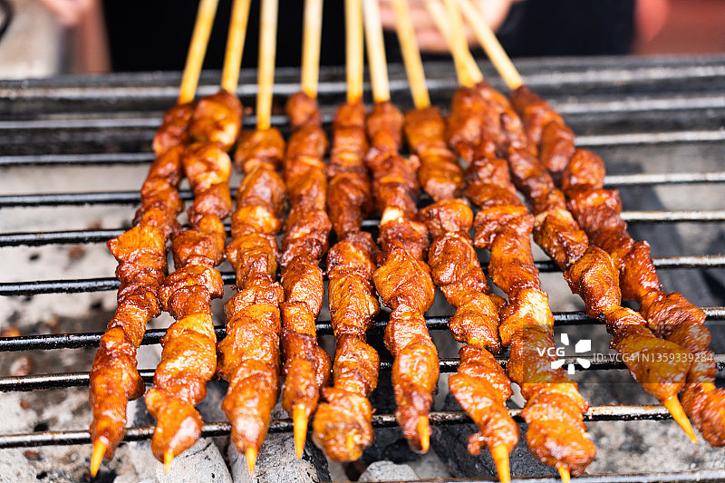 中式烤羊肉串图片素材