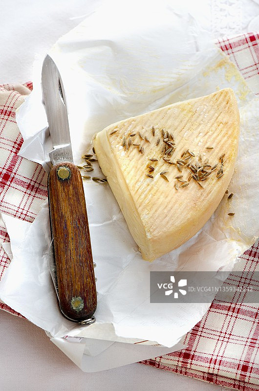 一片阿尔萨斯芒斯特奶酪图片素材