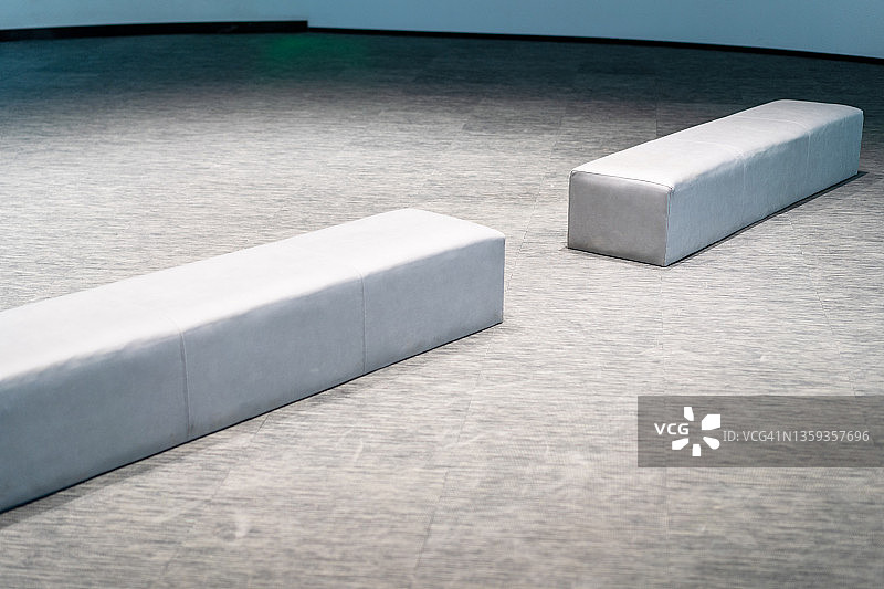 室内观景区的座位图片素材