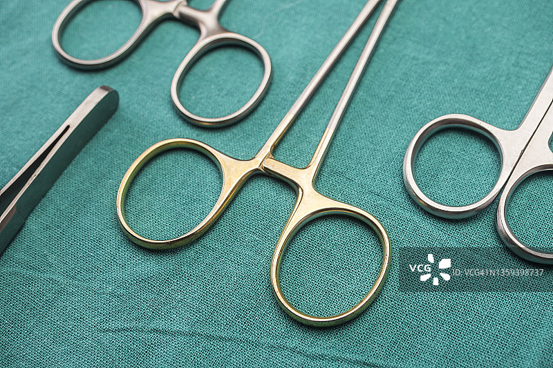 手术器械托盘图片素材