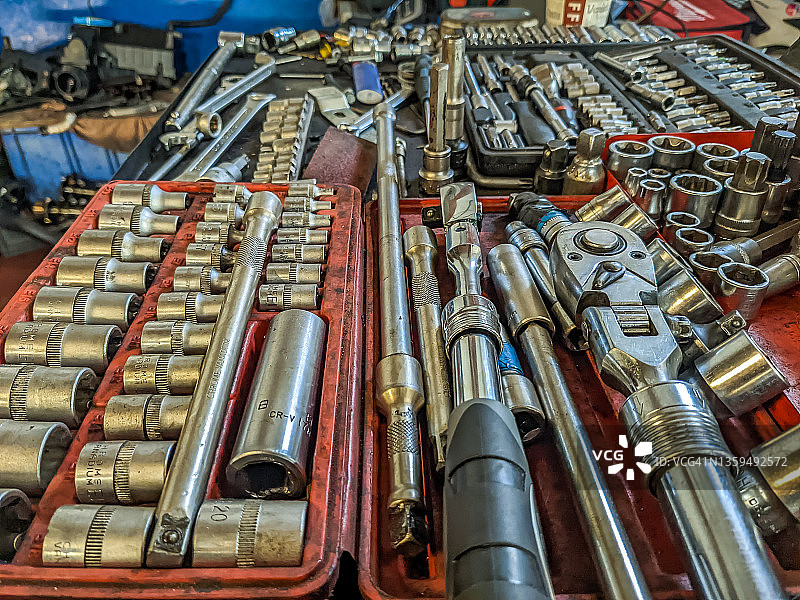 汽车修理店各式工具图片素材