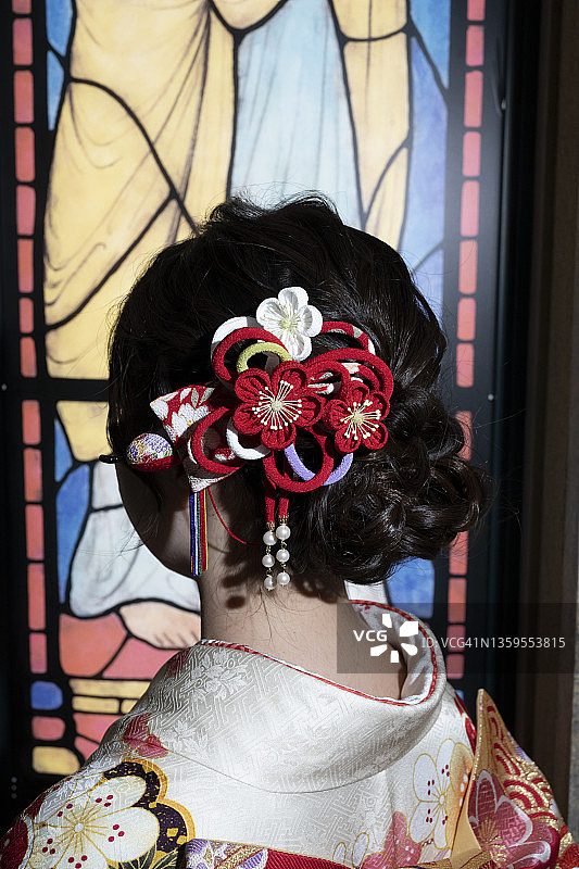 日本传统文化中的成人发型图片素材