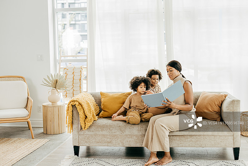 培养小读者图片素材