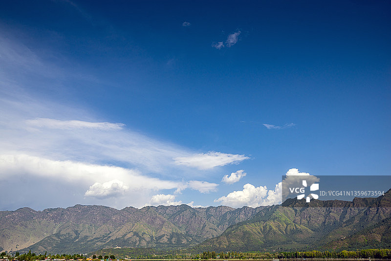 斯利那加山脉景色，印控克什米尔夏季首府图片素材