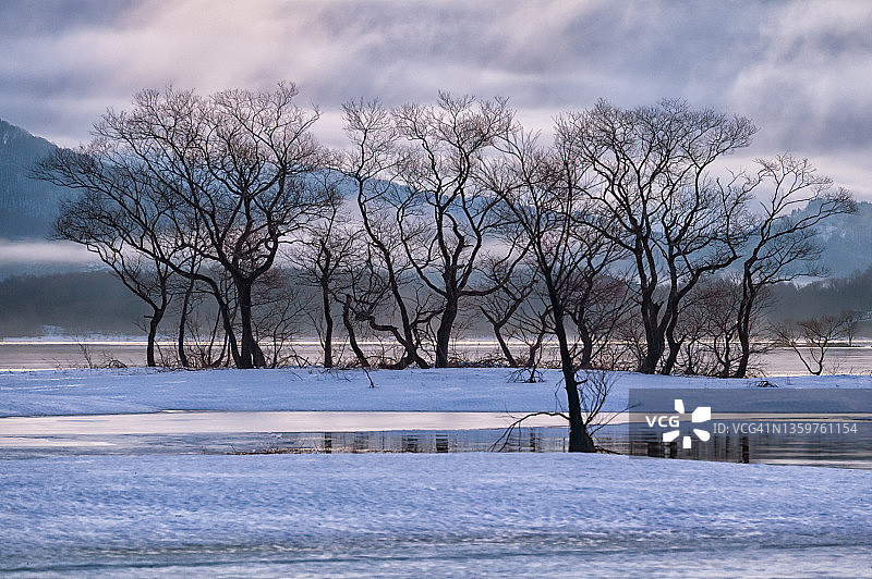裏磐梯初冬景色图片素材