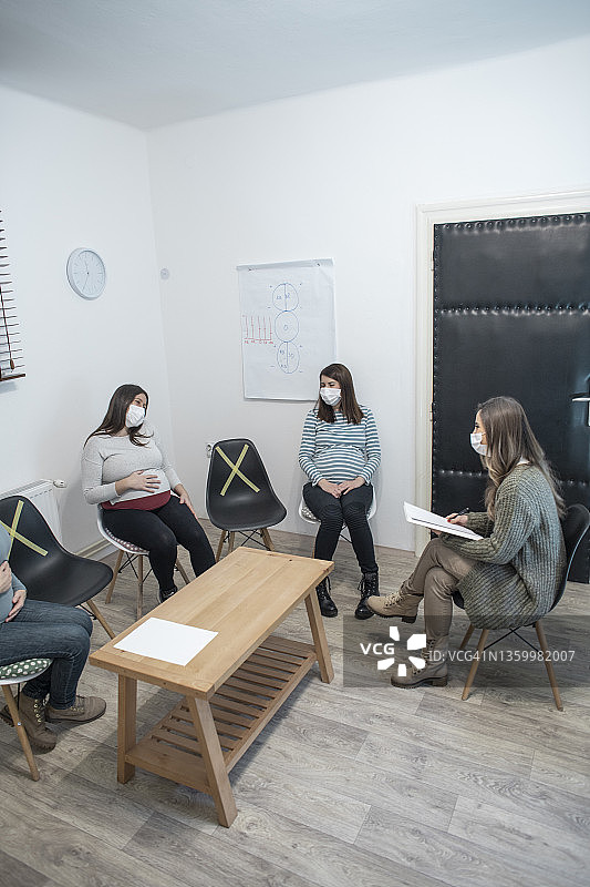 孕期咨询图片素材