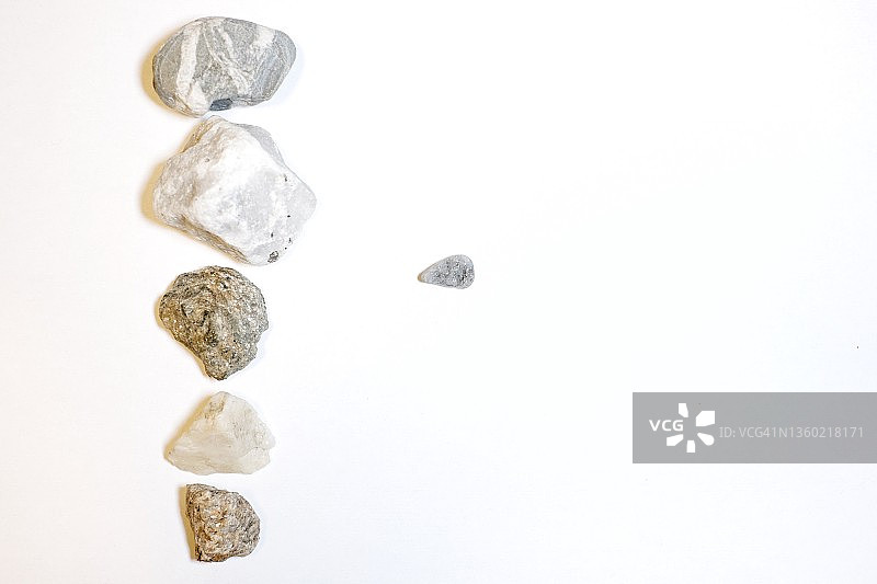 大小对比隐喻图片素材